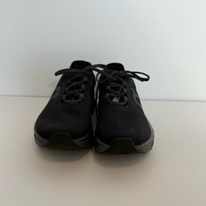 Men’s On Cloud Cloudmonster Running Shoes Black/Gray Sz 10.5